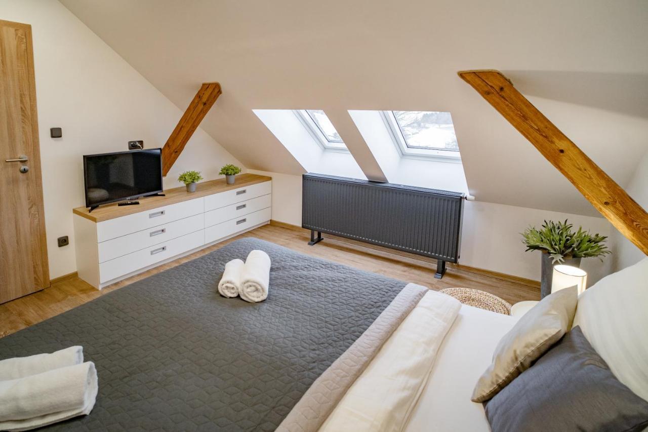 Hotel Smrz Sepekov 외부 사진