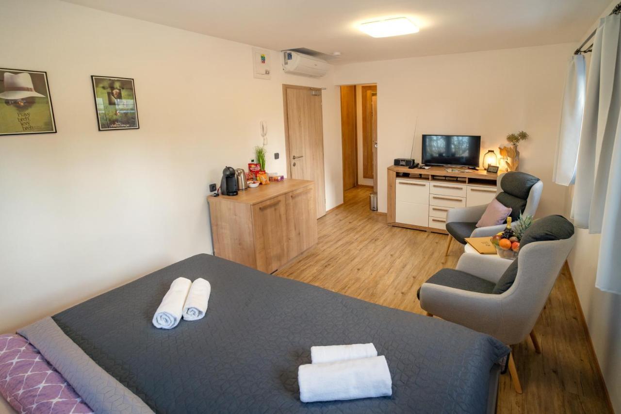 Hotel Smrz Sepekov 외부 사진
