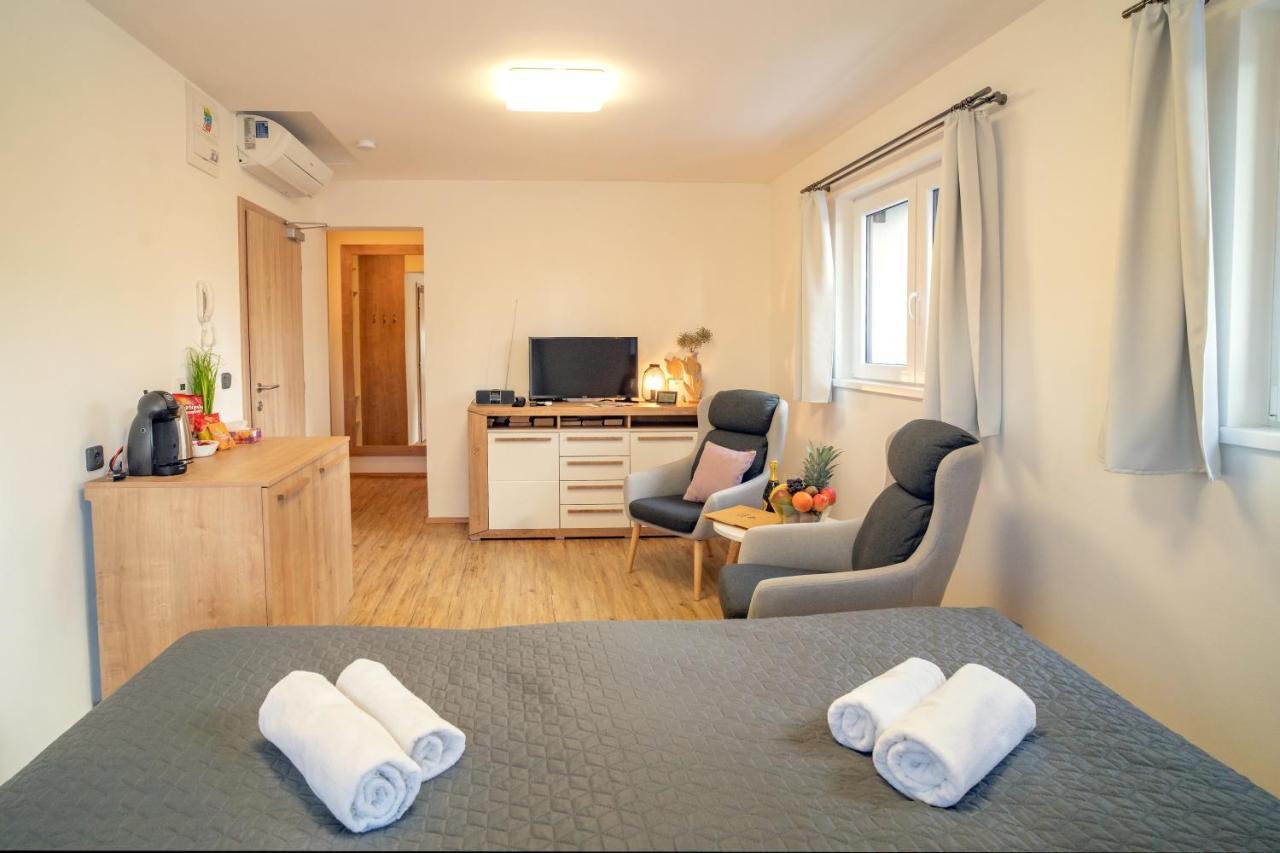 Hotel Smrz Sepekov 외부 사진