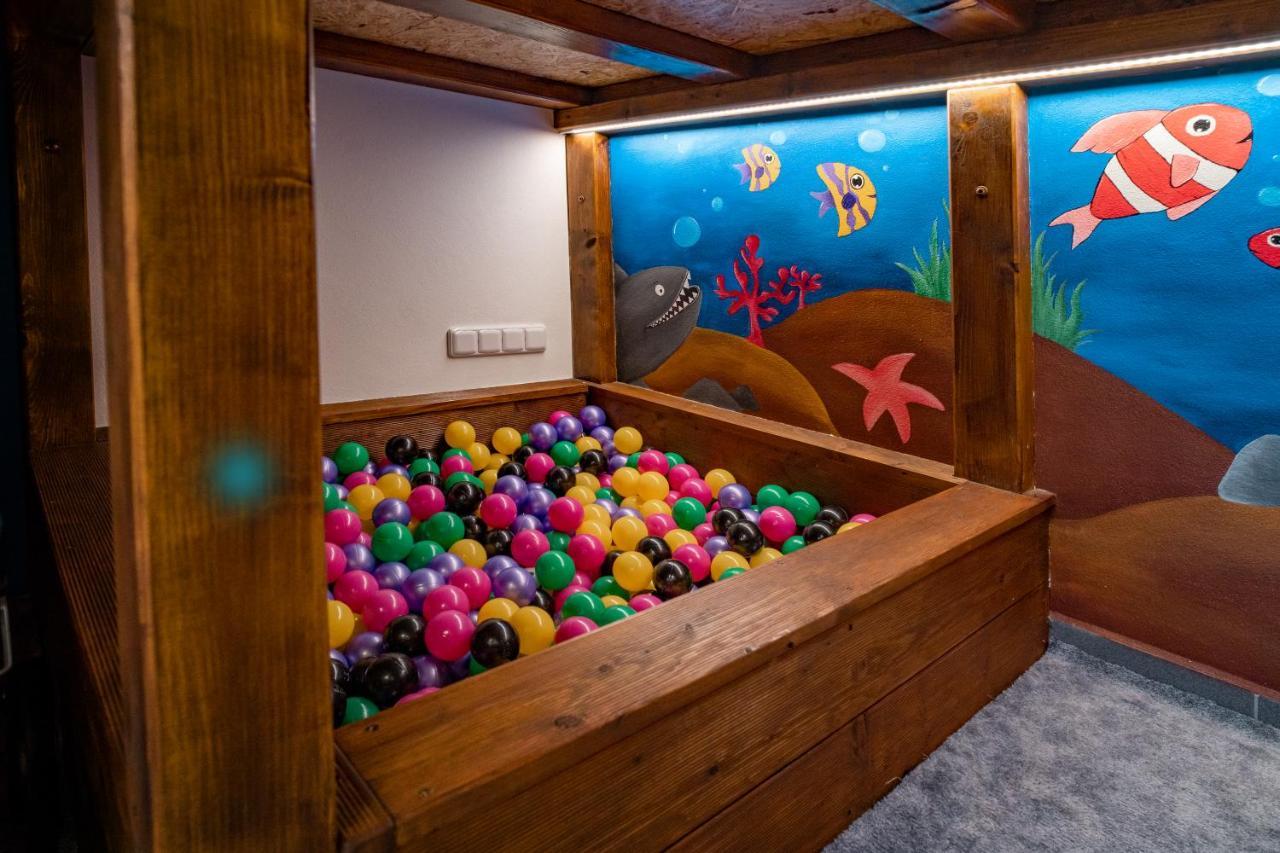 Hotel Smrz Sepekov 외부 사진