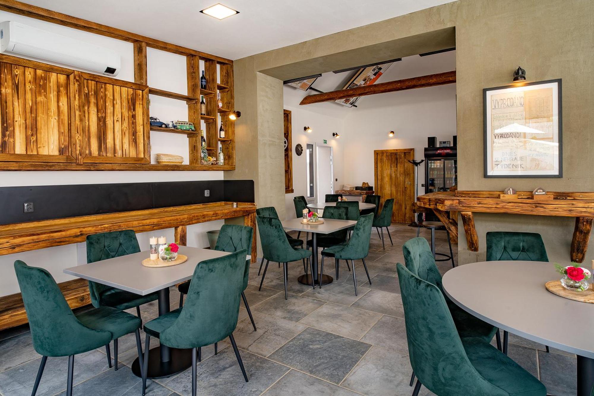 Hotel Smrz Sepekov 외부 사진