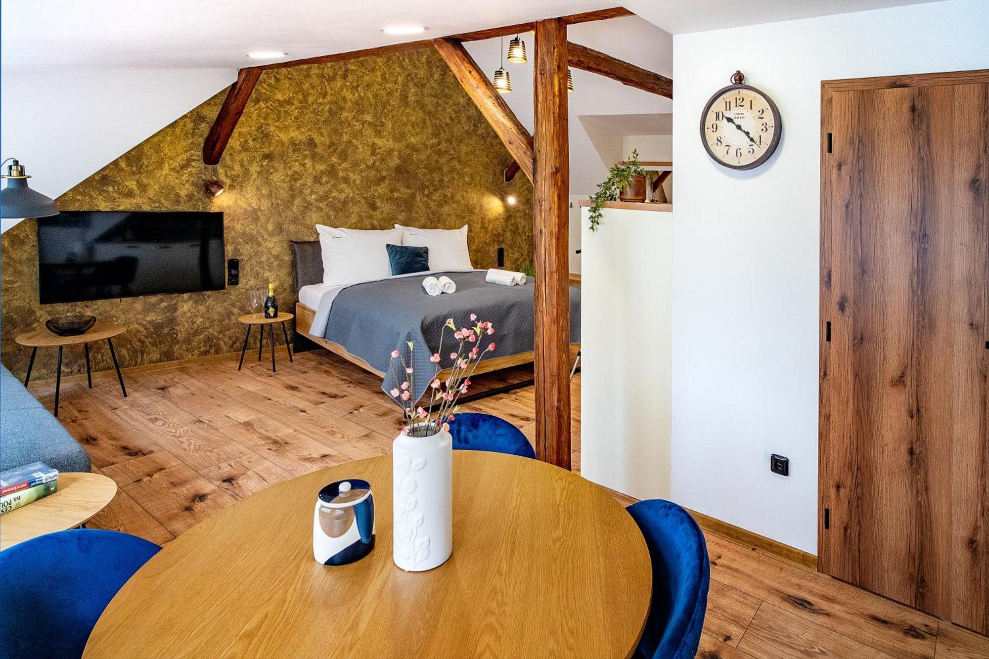 Hotel Smrz Sepekov 외부 사진